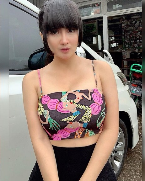 100 Foto Tante Pemersatu Bangsa Di Panggil Hot Mom